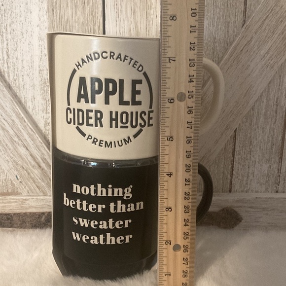 Target BP 2022 Apple Cider House Stacked Mugs - Picture 4 of 8